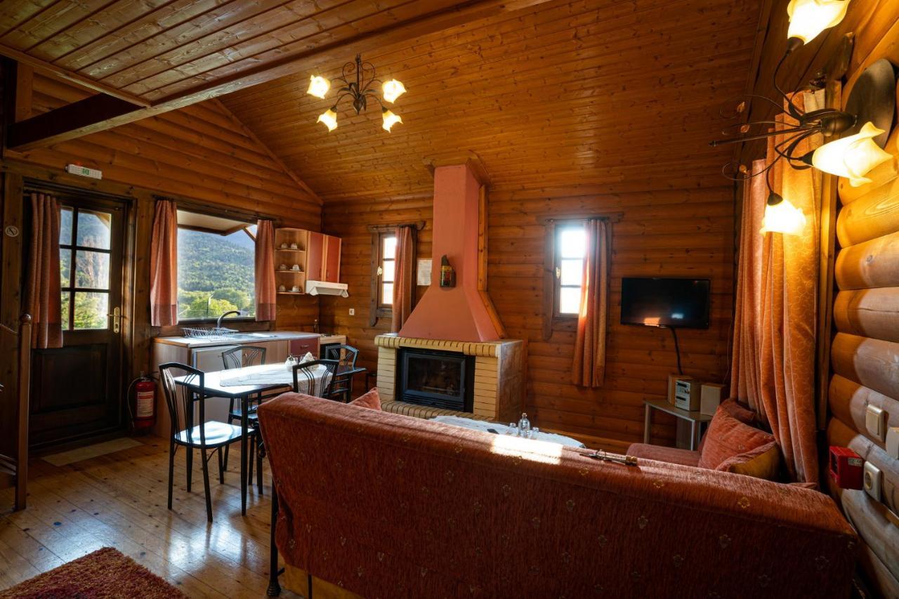 كاربينيسي Chalet Likouresi Village المظهر الخارجي الصورة