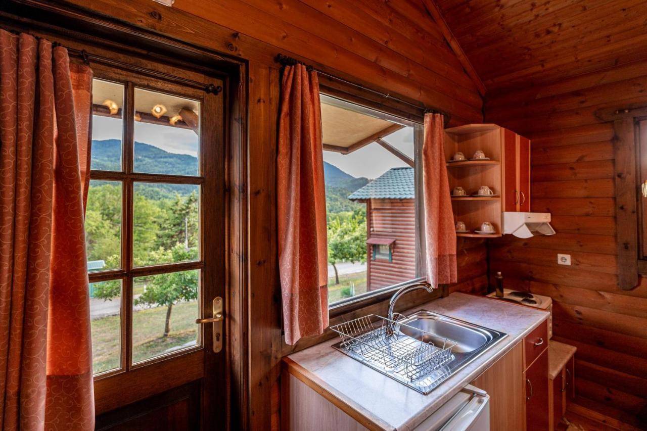 كاربينيسي Chalet Likouresi Village المظهر الخارجي الصورة