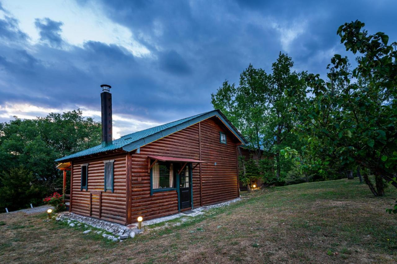 كاربينيسي Chalet Likouresi Village المظهر الخارجي الصورة