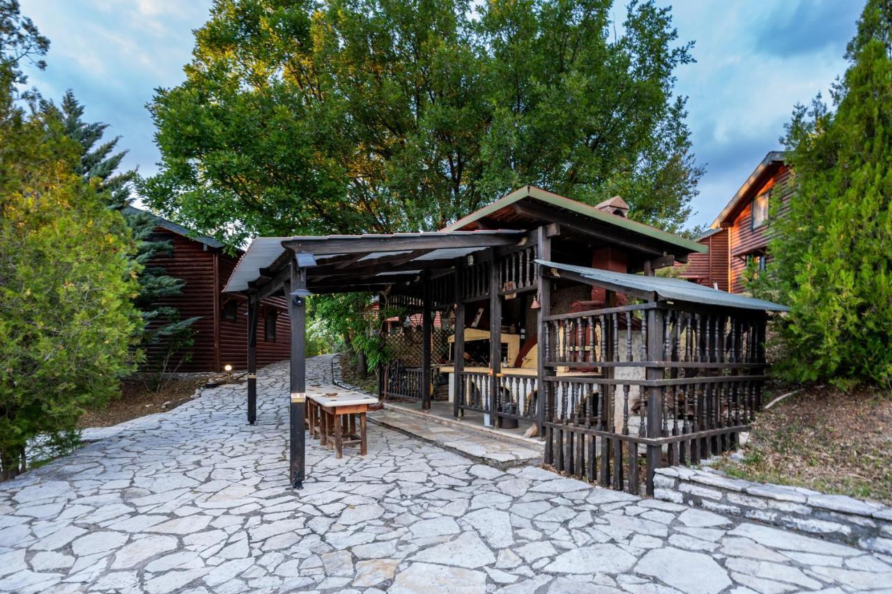 كاربينيسي Chalet Likouresi Village المظهر الخارجي الصورة